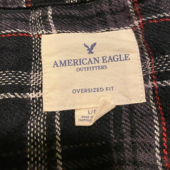 AE Black Plaid Rose Shirt - Picture 5 of 5